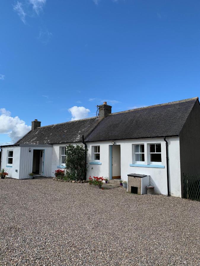Ploughmans Cottage Форрес Екстер'єр фото