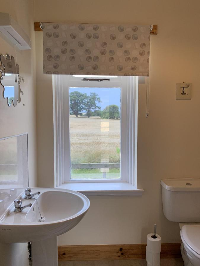 Ploughmans Cottage Форрес Екстер'єр фото